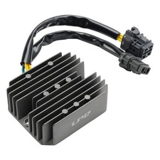 Régulateur de tension pour