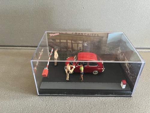 Voiture miniature fiat 600 - voiture,