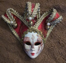 3 masques vénitiens