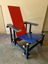 Gerrit Thomas Rietveld Armchair Red and Blue Chair Design Cassina 1930 Loft