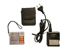 MINOLTA - Appareil Photo Numerique Dimage X - Argenté - Ultra Compact 