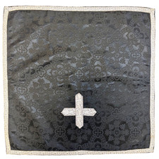 Beau voile de calice noir