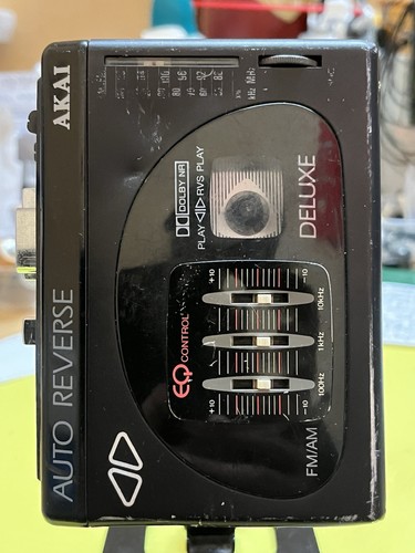Akai portable radio - akai, cassette