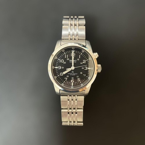 Montre analogique noire - , seiko