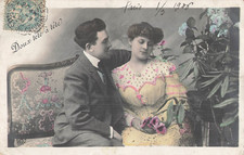 CP SOFT HEAD TO HEAD MUSTACHE WOMAN ELEGANT SOFA FLOWERS - 64875