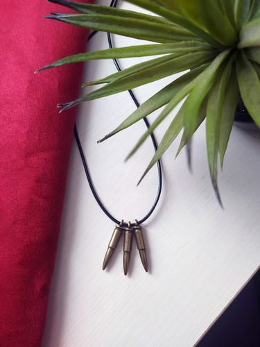 Chloe price bullet necklace - bullet,