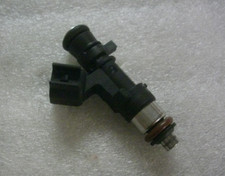 FORD KUGA MK1 C394 Injecteur