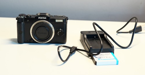 Pentax camera body black - body,