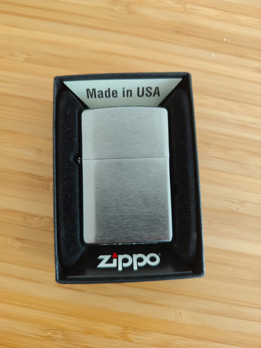 Zippo chrome neuf 23 - chrome,