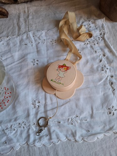 Boîte musique enfant - boîte,