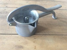 Ancien Presse-Agrume "Batirex"