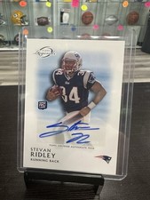 2011 Topps Legends Football Stevan Ridley Rookie Auto #RA-SR