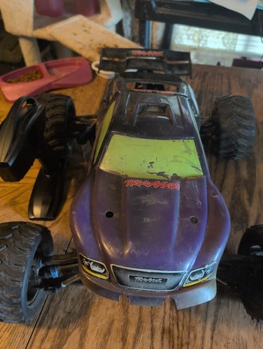 Used traxxas revo - revo, 3.3