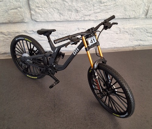 Vélo miniature vtt échelle - miniature,