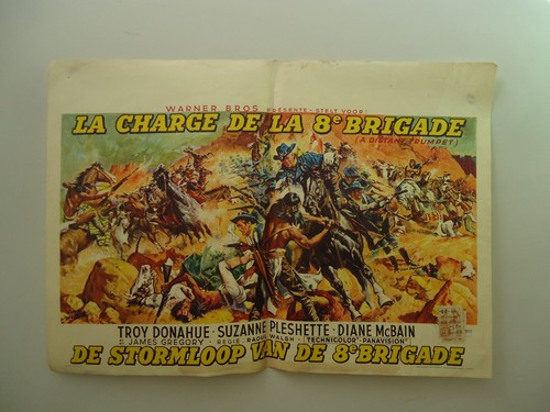 Western distant trumpet la - western/a, trumpet:la