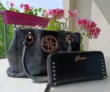 LOT SAC À MAIN GUESS +