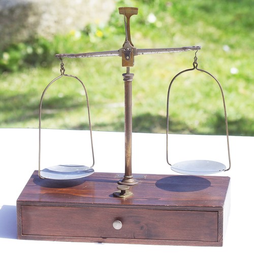 Ancienne balance trébuchet - ancienne, à