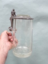 Ancienne chope à bière en