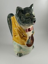 Pichet barbotine majolica chat