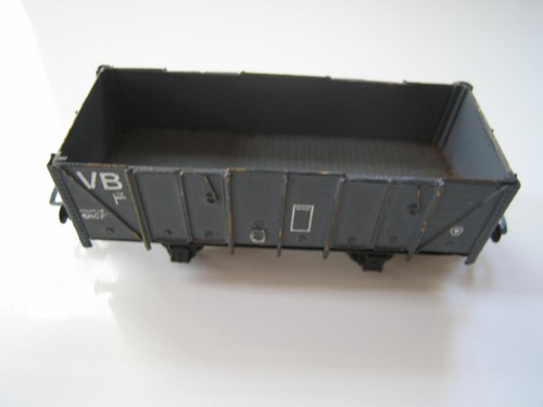 Petit wagon tombereau gris - , en