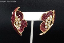 Bijoux Cascio Gold Tone Clip Back Floral Design Earrings W/ Bright Crystals