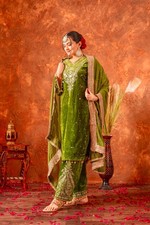 Salwar Kameez Pakistanais