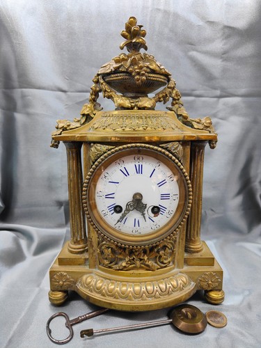Pendule bronze style - pendule,
