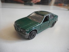 Majorette BMW 325i verte