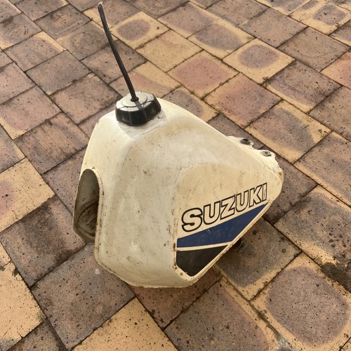 Réservoir suzuki 125 - dr,