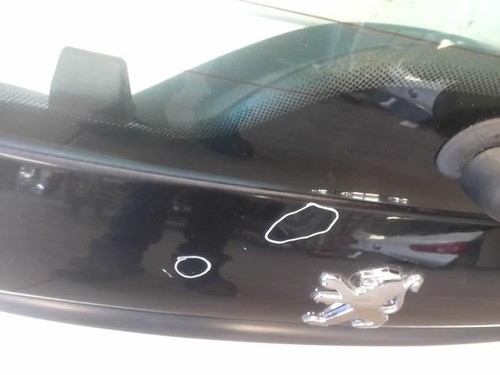 Malle hayon arriere peugeot - malle/hayon,