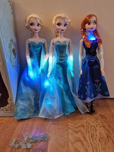 Disney store anna - disney, elsa