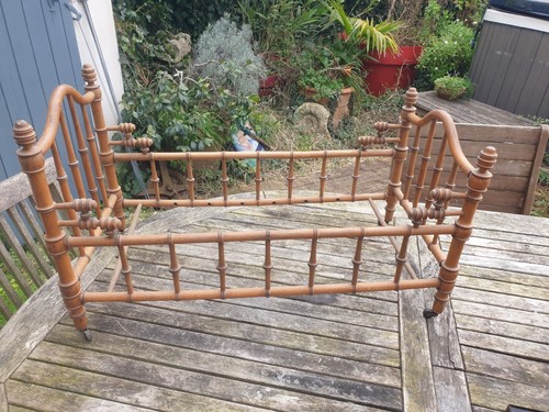 Lit poupee ancien facon - lit,