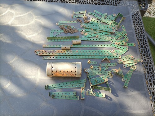 Meccano lot différentes - meccano,