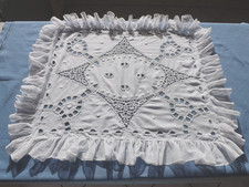 Pièce broderies dessus de - broderies,,