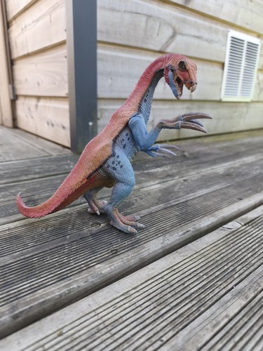 Dinosaure therizinosaurus - dinosaure,