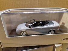 OPEL ASTRA CABRIOLET Gris