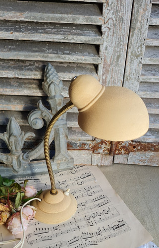 Ancienne petite lampe - petite, de