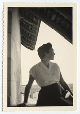 Woman profile short hair - old photo snapshot c. 1940 - 50