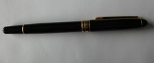 Stylo à plume noir et doré