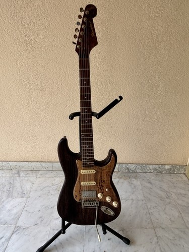 Guitare custom bluesbird - custom,