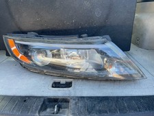 2014-2015 Kia Optima Headlight Assembly Halogen right passenger side genuine Oem