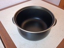 petite marmite noire neuve