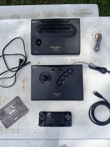 Snk neo geo gold limited - gold,