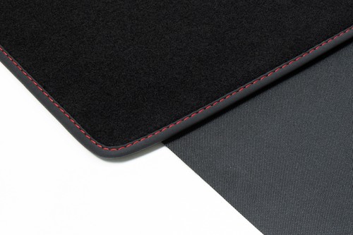 Tapis coffre avec - de,