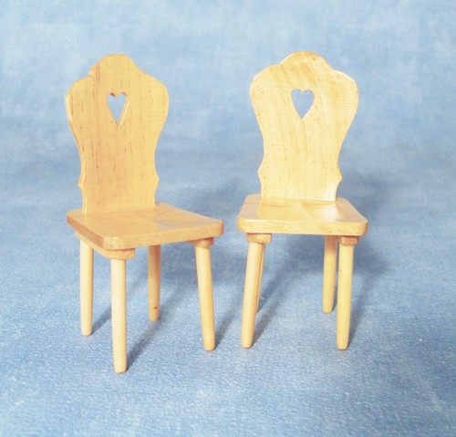 Deux pin couleur bois - couleur, cœur