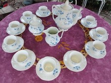 Service à Thé Café x12 Tasses Porcelaine de Sologne Floral Bleu Relief 27 Pièces