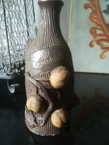 Rare vieille bouteille à - et,