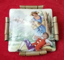 Ancienne Broche porcelaine