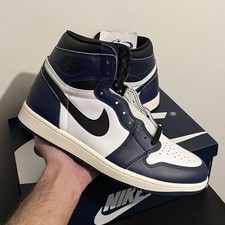 Air Jordan 1 Midnight Navy