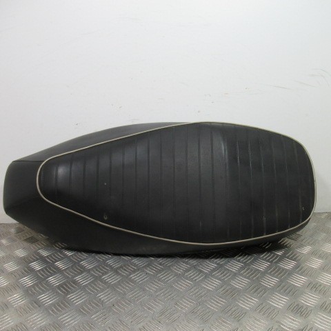 Selle vespa 125 - gts, 2012